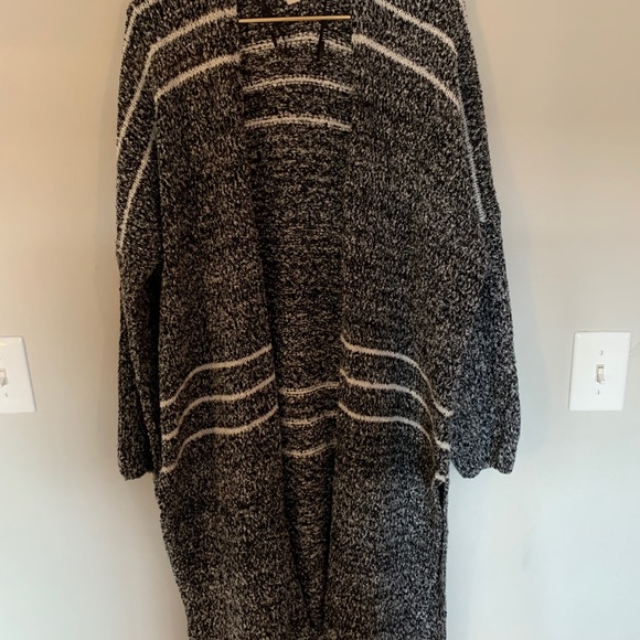 Essue oversized cardigan - Picture 5 of 6